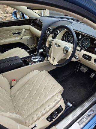 Spur_interior.jpg