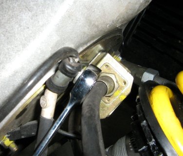 ABS Sensor Wire Removal.jpg